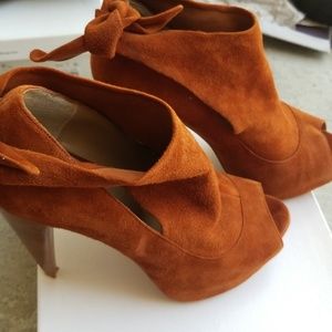 Tan ankle tie booties